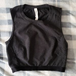 Lululemon crop top size 4
